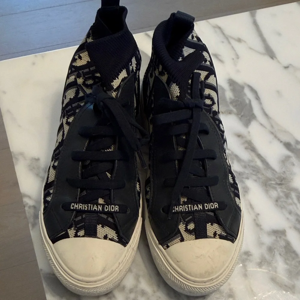 Dior  High-Top Sneakers - Blue and White - Picture 2 of 5